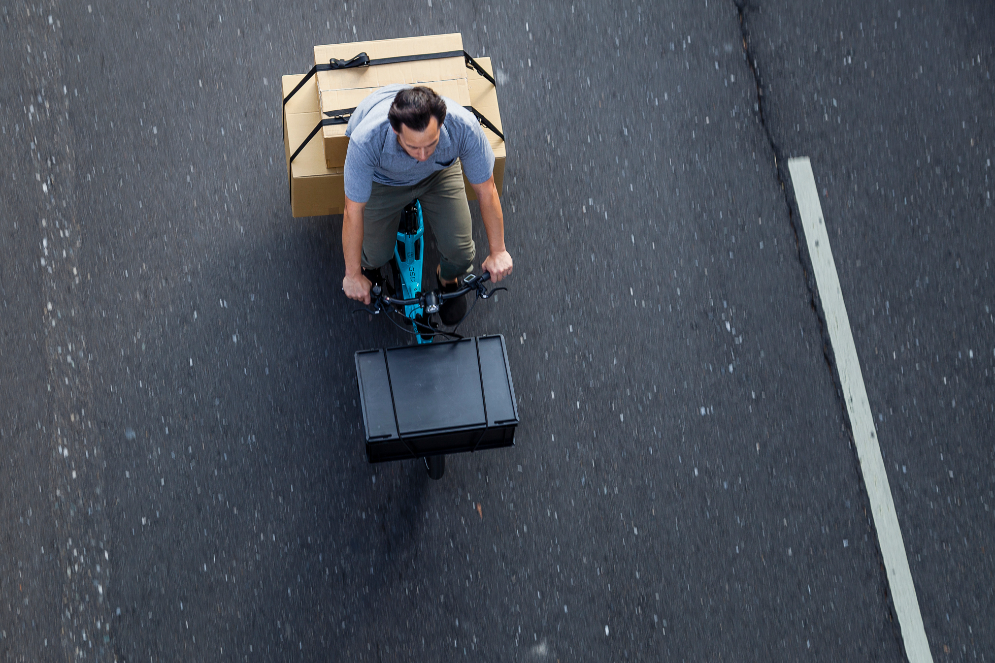 GSD with heavy boxes on rear rack